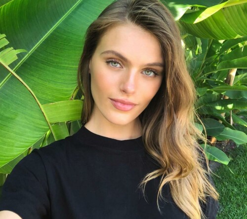 Madison Headrick 2db6de2d7b77bb11b