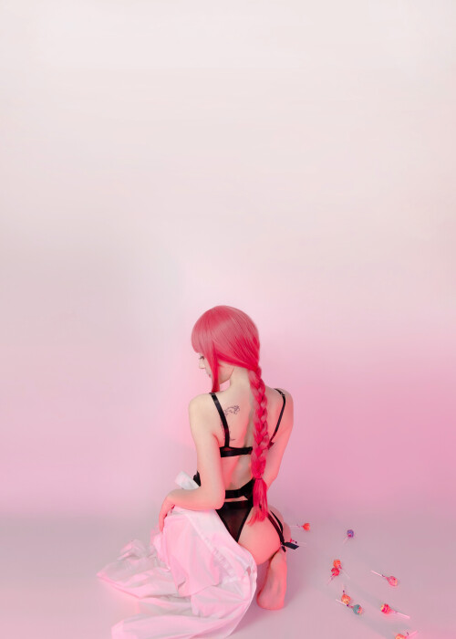 Makima 1037933ebc5ef42787