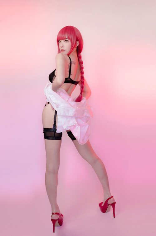 Makima 126759be533859362d