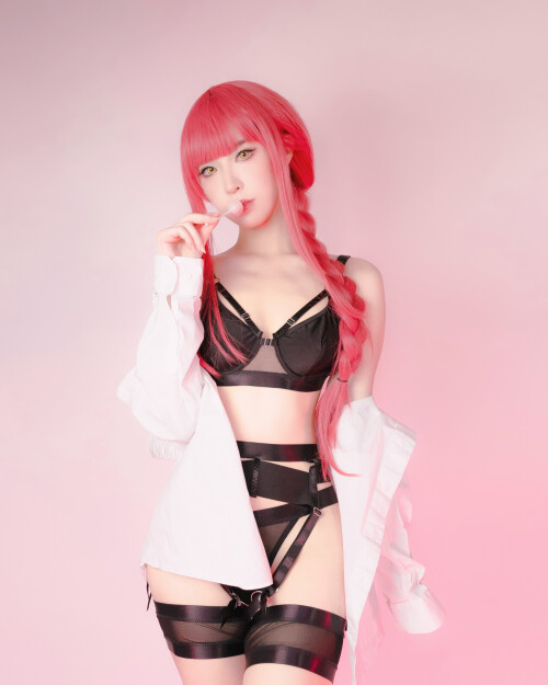 Makima 2892236b7a798a2cd