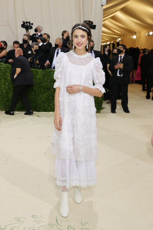 Margaret Qualley 2021 Met Gala Celebrating TZleCVhRAzjx