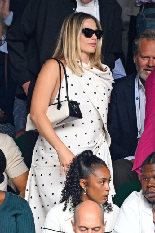 Margot Robbie at Wimbledon in London 07 12 2024 31 01805631765285c2