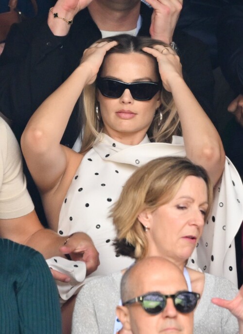 Margot Robbie at Wimbledon in London 07 12 2024 37 3e2135e317692268