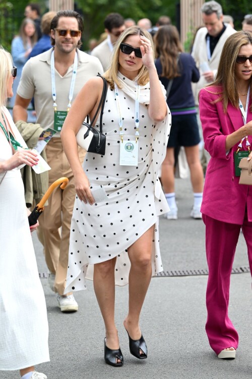 Margot Robbie at Wimbledon in London 07 12 2024 3 3ad77872e7121d4c
