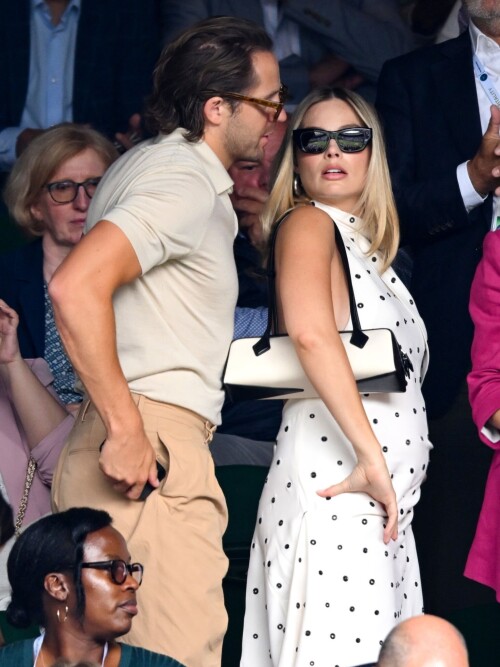 Margot Robbie at Wimbledon in London 07 12 2024 46 1fffd879ec490e21