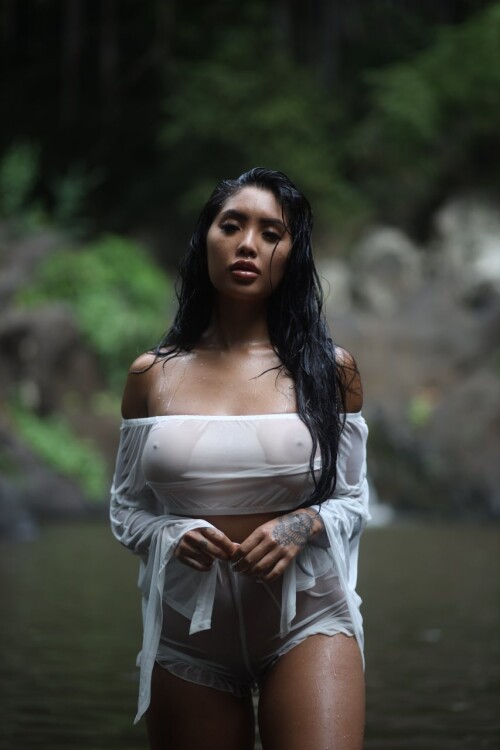 MarieM 2877690b49ecc5b7c90