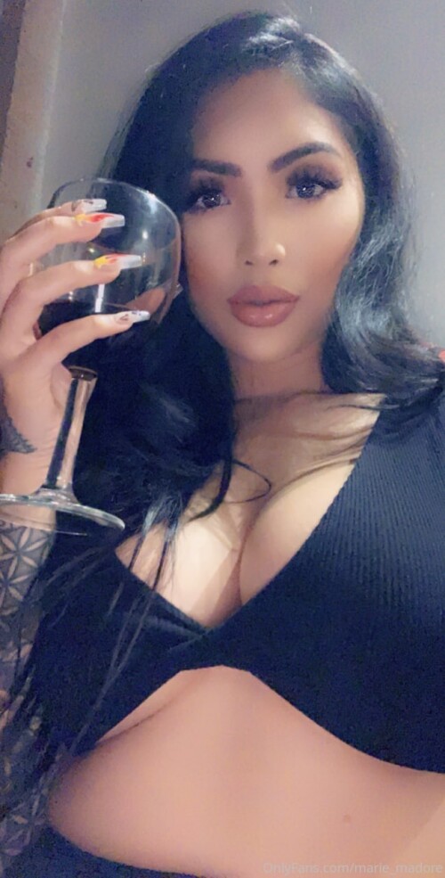 MarieM 358fa0ea448a1ec17e7