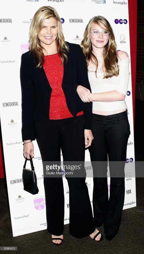 WESTWOOD, CA - MARCH 14:  Actress Mariel Hemingway (L) and daughter Dree Crispin (R) arrive at the Second Biennal What A Pair! Cabaret Extravaganza Benefit The Revlon/UCLA Breast Center at the UCLA's Royce Hall, March 14, 2004 in Westwood, California. (Photo by Giulio Marcocchi/Getty Images) *** Local Caption *** Mariel Hemingway
