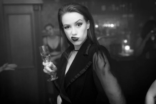 Marisha Ray 639246114fa7c4addb