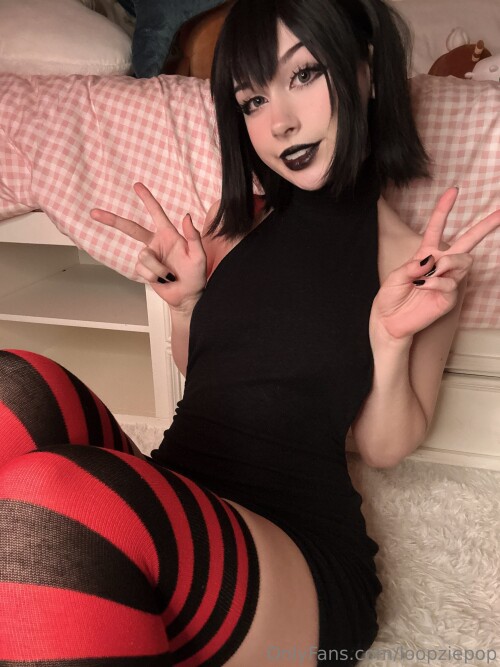 Mavis photoset 138bcd8cd581221ea2