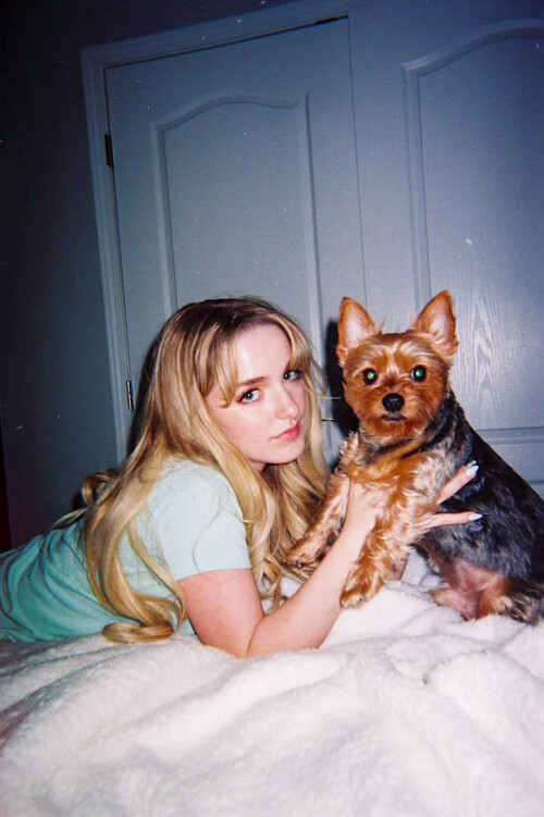 Mckenna Grace 126133fbf2c3d98a4e