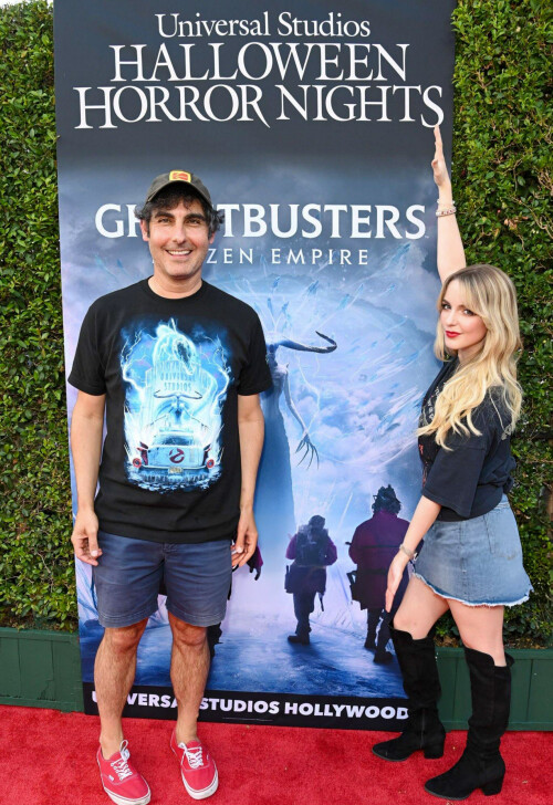 MckennaGrace 58ab92ddeba900693