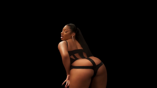 Megan-Thee-Stallion-Plan-B-Official-Video_1080p_MUX_5