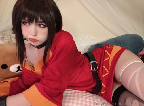 Megumin 23a2bf17c8f70932e0