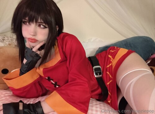 Megumin 2494dcd349e57069b8