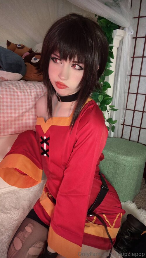 Megumin 36d8f0a5f90c7c75b3