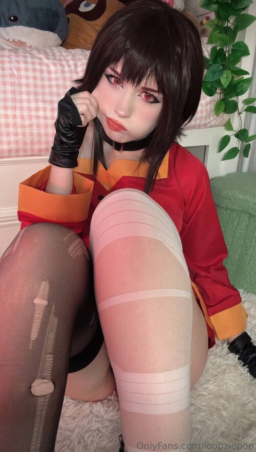 Megumin 69bf59aa47337567a