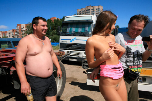 Melena Maria Rya Maria Ryabushkina 54d057e0f73d94a78a