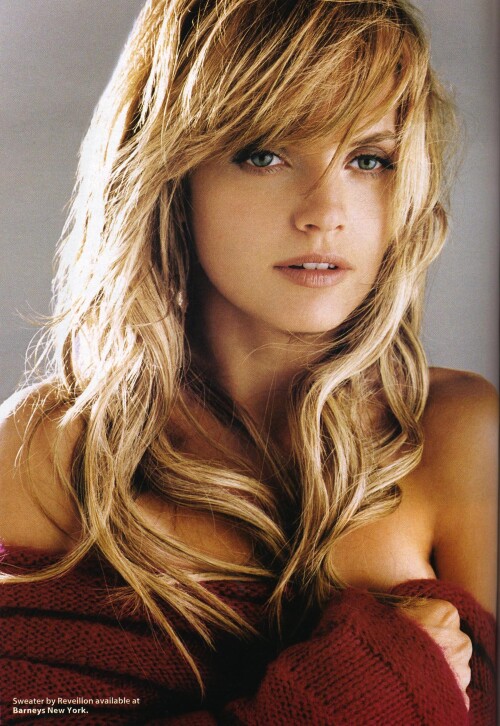 MenaSuvari OceanDriveMag 005ac30e1ca19cfd56e