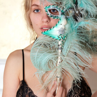 MetArt_Masked-Glamour_Mila-Amour_high_000652354e525900affb54ea381f44b8d56d