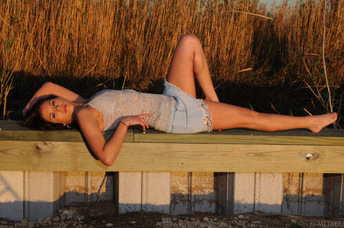 MetArt Presenting Shyla Shyla Jennings high 000886b0f5425f4d41b3