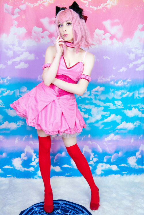 MewMew 1071eb21790e4304b0