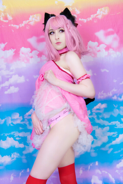 MewMew 4ae077ee552b482f7