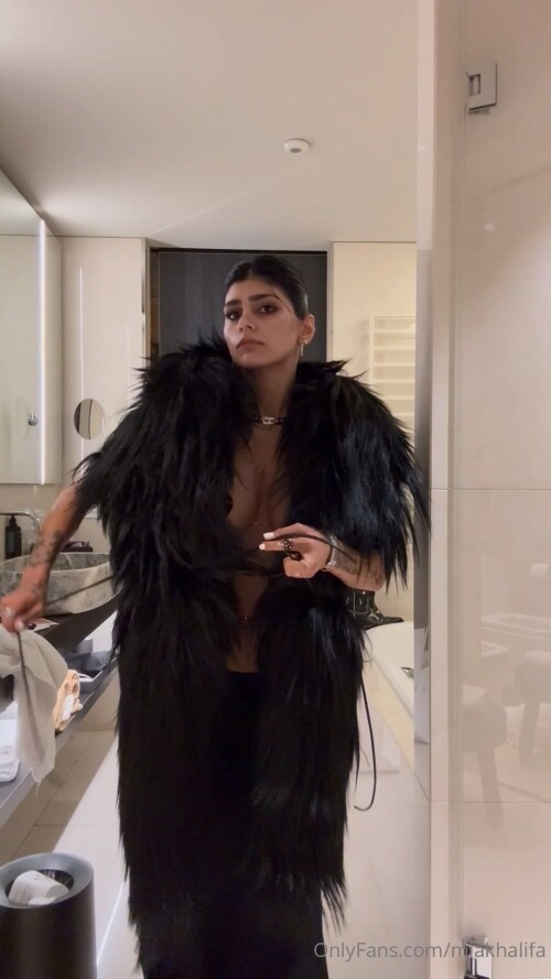 Mia K.mp4 20251010 001731.20916c6b2efdf5ab7c4