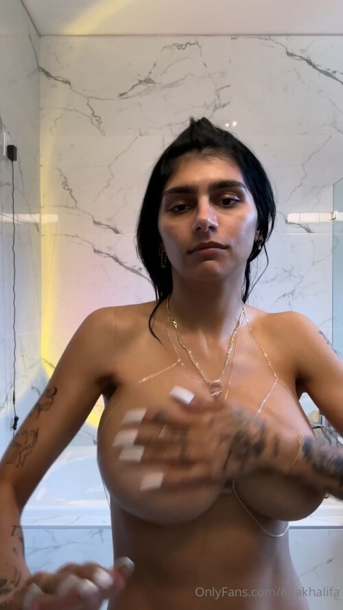 Mia K.mp4 20251010 175911.483206fbbc704c9365e