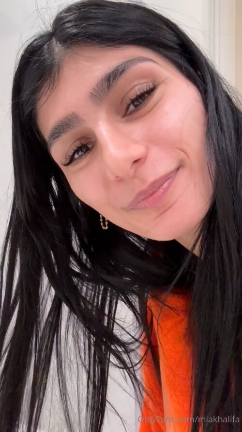 Mia K.mp4 20251016 070235.7388ac9e2173e89d3c5