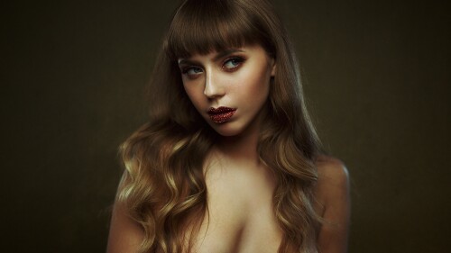 Michela Elley03053511