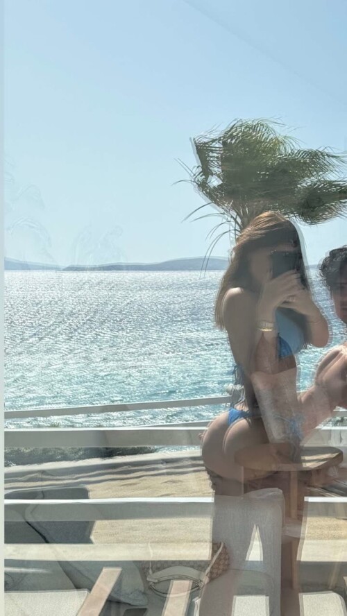 Mikaela Testa 289847b712e36a85c2