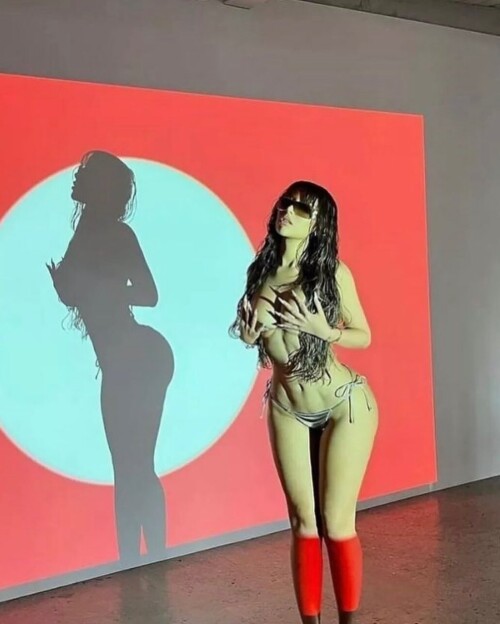 Mikaela Testa 7ab4b6c416b9f6827