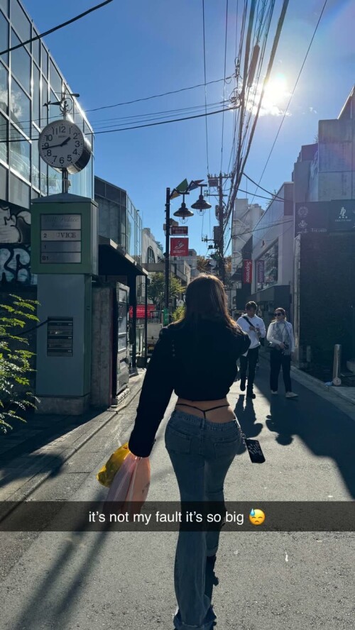 Mikaela Testa16befb73e86d0597e1