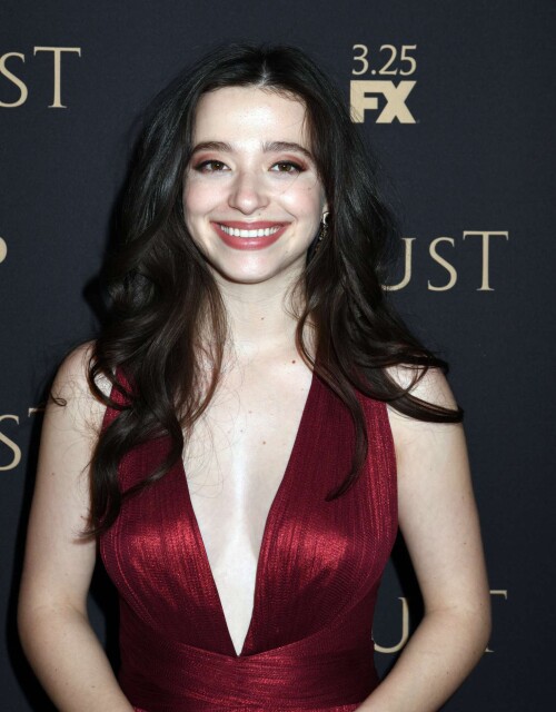 Mikey Madison 2018 FX All Star Party 047614bcd2dab98fe0