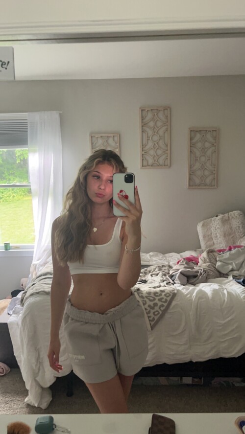 Mirror 122a9d8abc5e98cebe