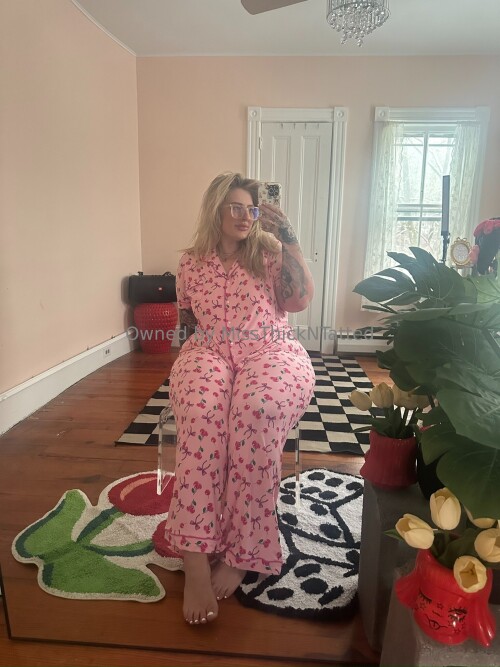 Miss Thick N Tatted OnlyFans 174757120664394e71bf4caeb0165