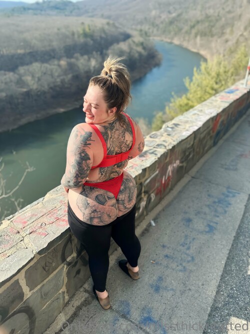 Miss Thick N Tatted OnlyFans 17475716659393df7f784a56ca40e