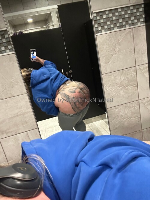 Miss Thick N Tatted OnlyFans 91c79eb8f004c5ef3
