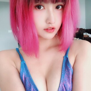 Misswarmj-Onlyfans-Lewd-Swimsuit-Photos-2128ba34175e695f3a