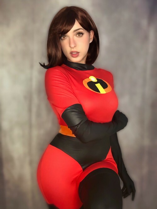 Mrs Incredible 11