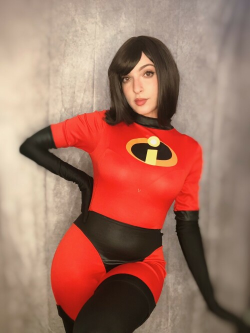 Mrs Incredible 1