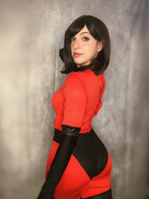 Mrs Incredible 8