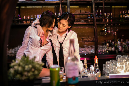MsPuiyi Images 988