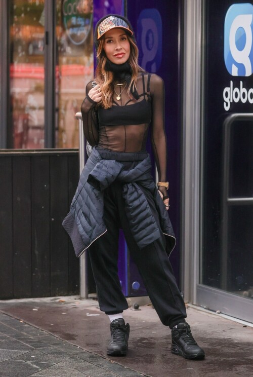 Myleene Klass at Smooth radio in London 12 21 2024 3 2c23f7577a2926fc