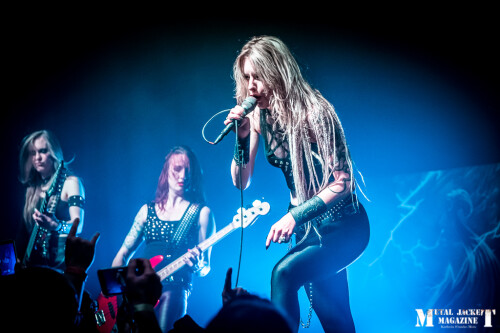 NERVOSA BURNING WITCHES l Double The Metal Tour 2022 l Backstage Munchen 52bf813ebbc5af2de1