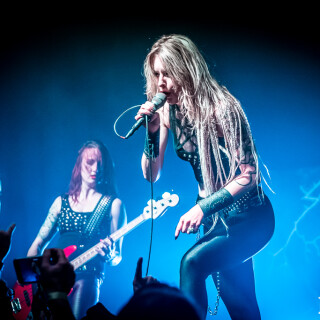 NERVOSA-BURNING-WITCHES-l-Double-The-Metal-Tour-2022-l-Backstage-Munchen-52bf813ebbc5af2de1d48cfbaf33e026e7