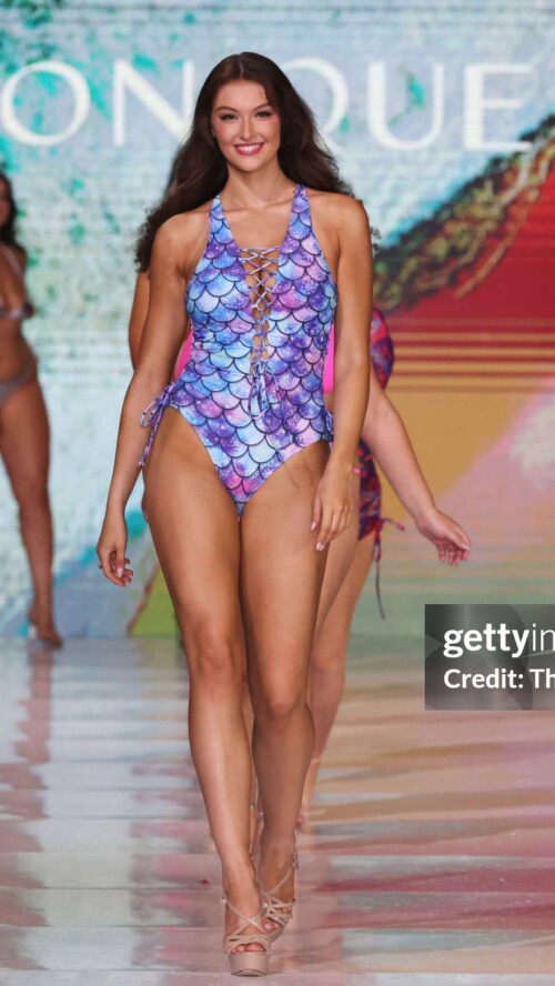 NH5zDZuaSAy6jstLmY8BB.1023181d7af5b0de04fd