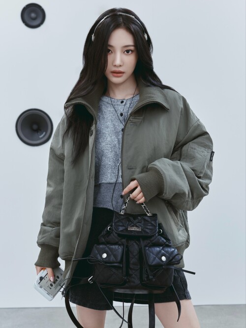 NINGNING x Matin Kim documents 10b1cd40aa632eecfb