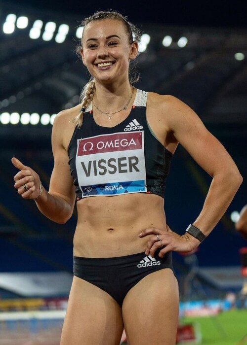 Nadine Visser5e05a8ef242d27d32